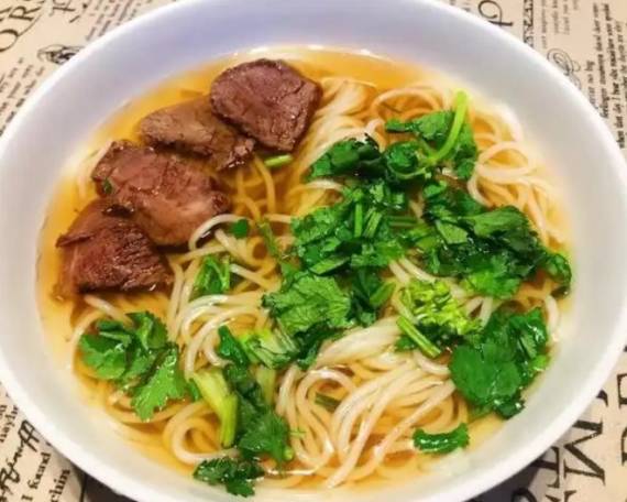 马小火高原现卤牛肉拉面