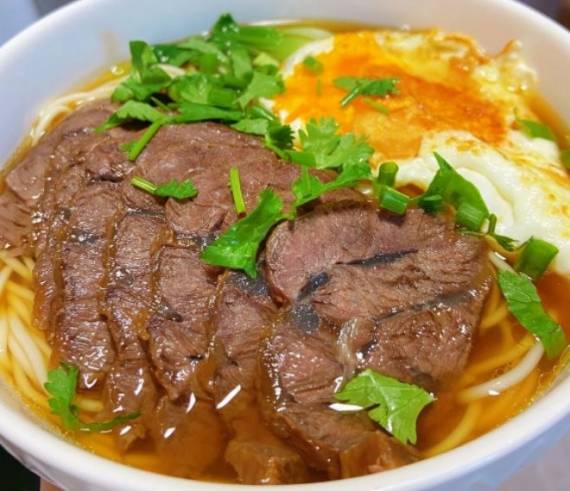 马小火高原现卤牛肉拉面