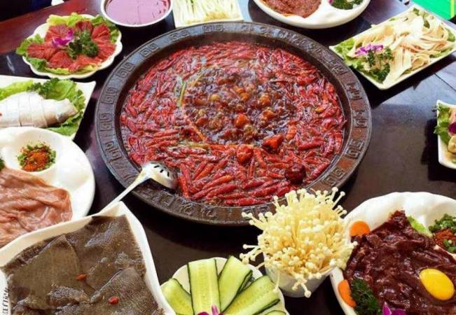 郭淑芬鲜切牛肉自助老火锅