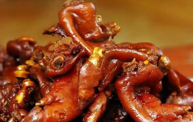 独椒戏烤卤猪蹄加盟