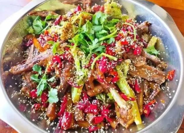 鼎上鲜干锅香辣鹅