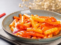 魷太郎魷魚炒年糕