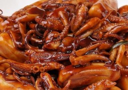 魷太郎魷魚炒年糕