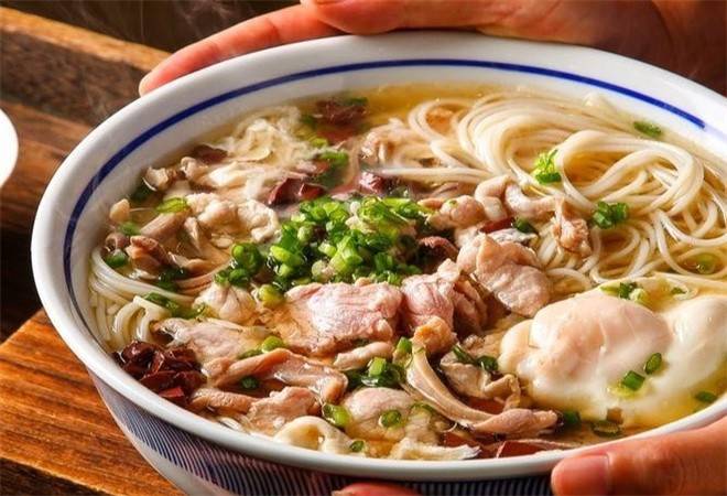 屠小二杀猪肉粉