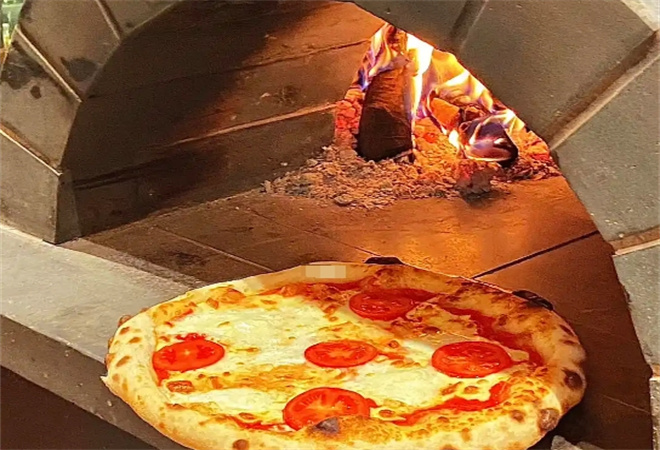 袁先生的窑炉披萨加盟