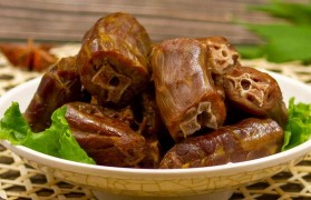 川鹵源現(xiàn)撈鴨脖