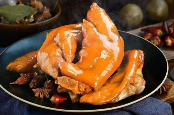 阿韦家热卤猪蹄