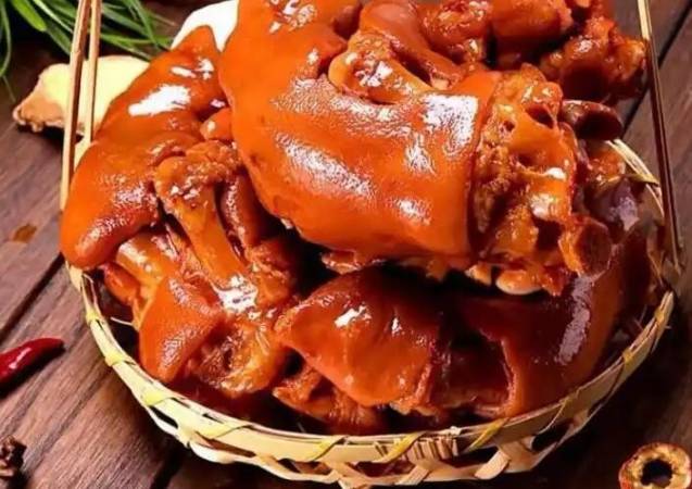 阿韦家热卤猪蹄