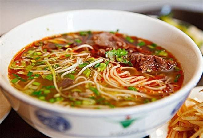 冬妈妈酸汤牛肉面