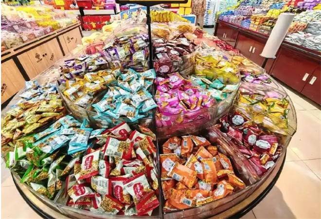 折果果零食折扣超市