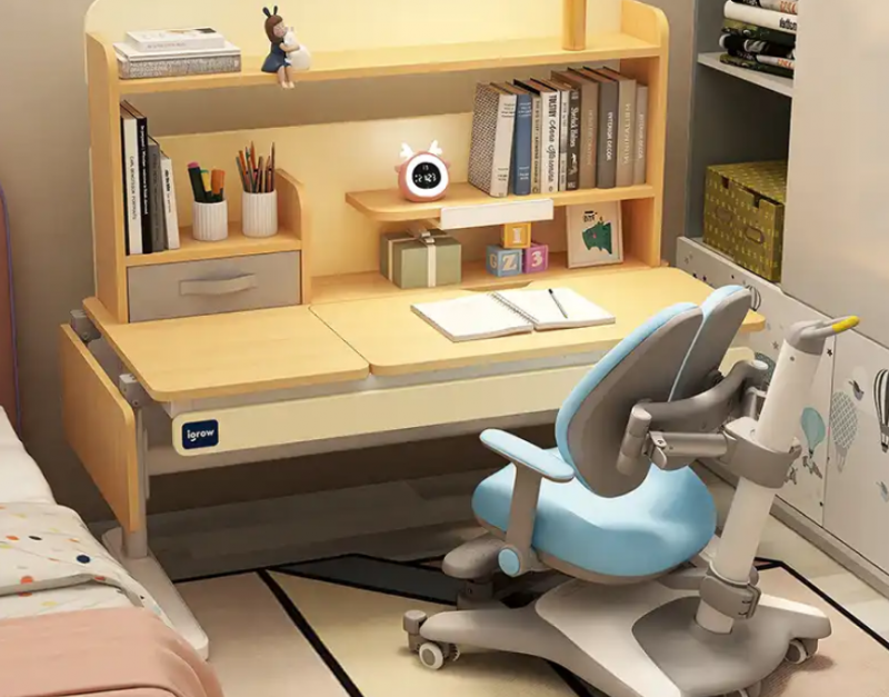 2平米学习桌