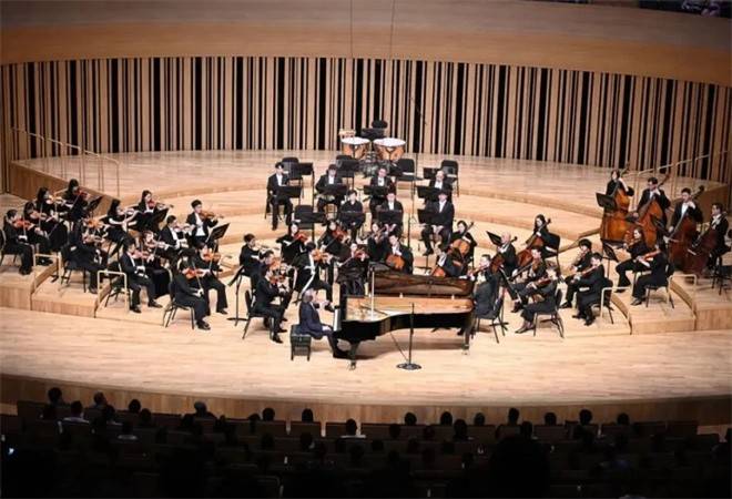 初聆音乐艺术中心