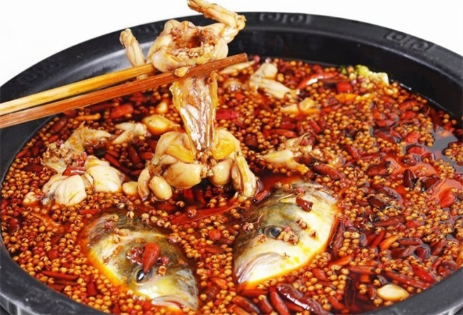 壹鍋月美蛙魚頭全自助火鍋加盟