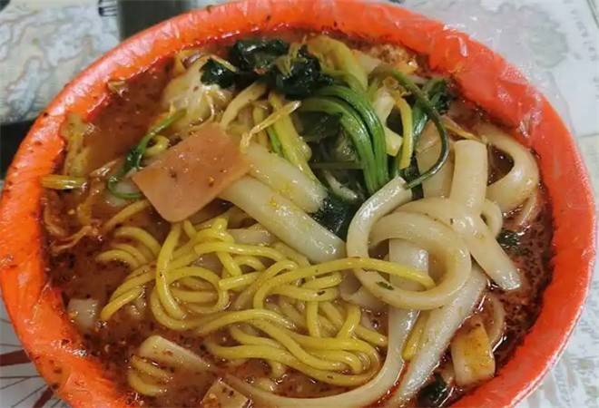 桦楠川香大碗麻辣烫