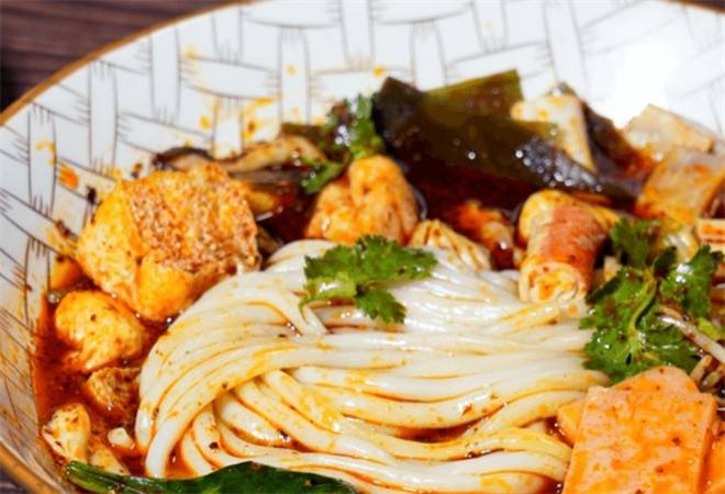 桦楠川香大碗麻辣烫