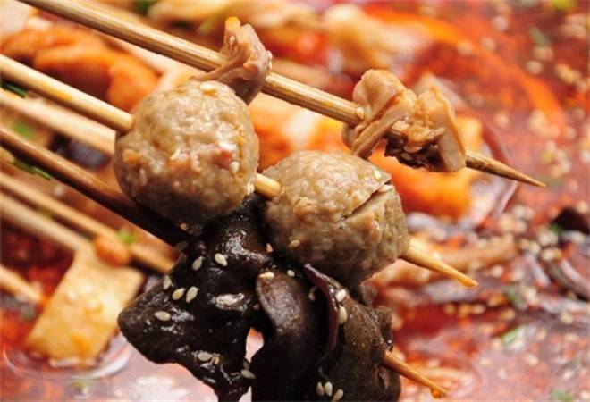 串签麻辣烫