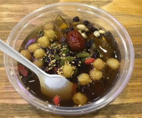 一寸方庭老冰粉