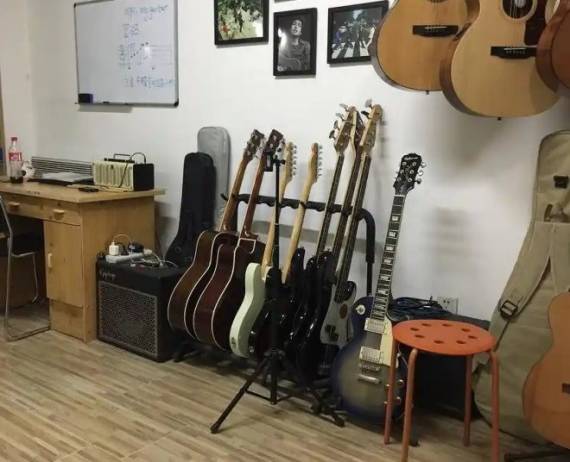 弦音吉他培训