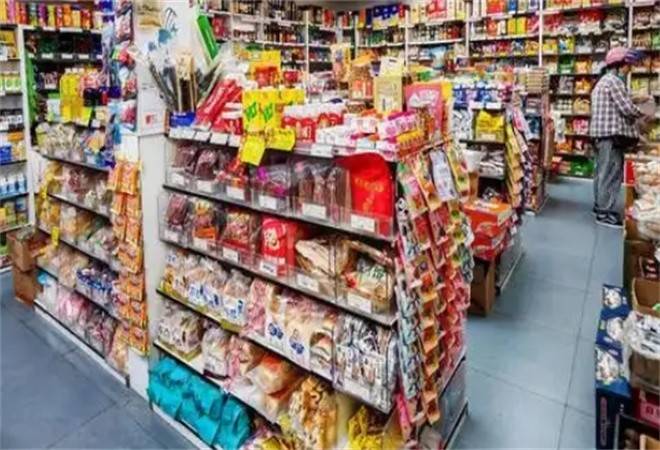 松鼠大本营零食店