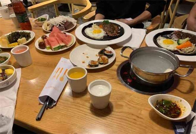 比尔奇原切牛排自助餐厅