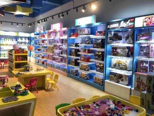 大型玩具店