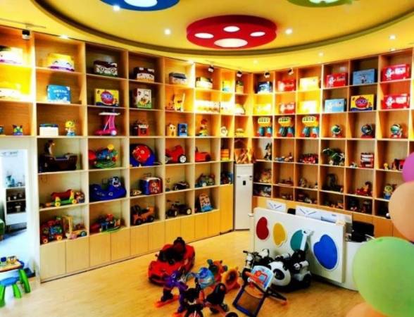 大型玩具店