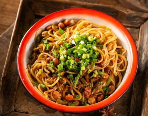 巷老爷南昌拌粉