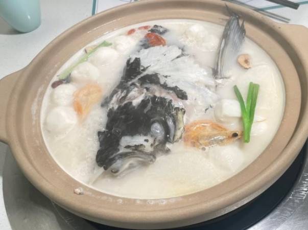 湖边里千岛湖鱼头