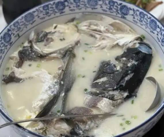 湖边里千岛湖鱼头