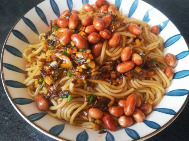 巷老爷南昌拌粉