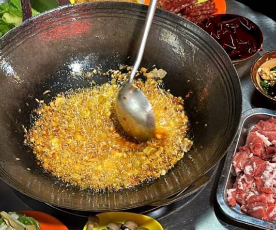 黔多多贵州地摊火锅