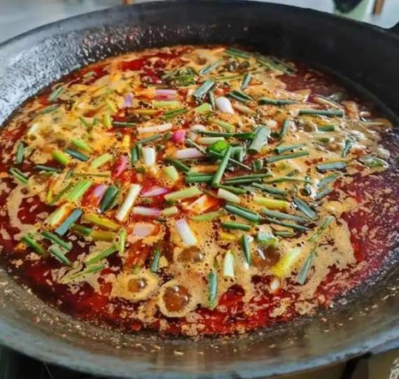 黔多多贵州地摊火锅