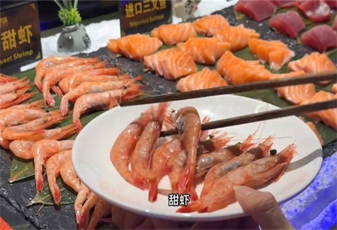 九月海海鲜自助餐厅