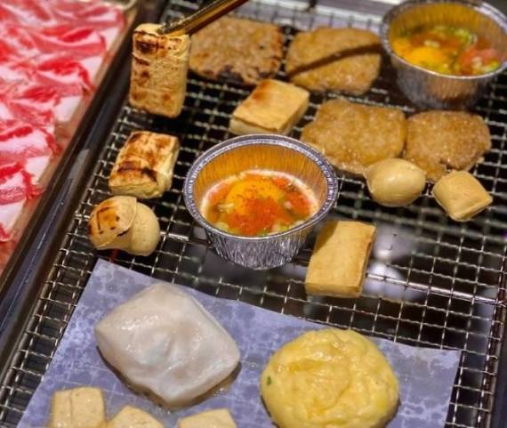 云烧小豆腐云贵特色烤肉