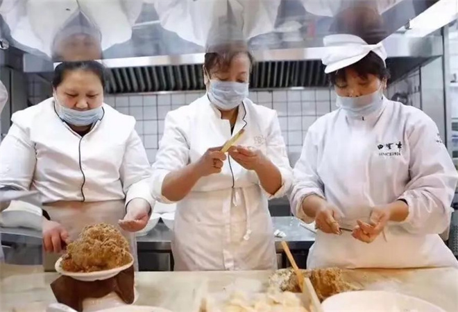 白云章饺子加盟