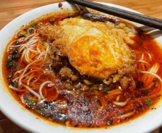 周小波重庆小面