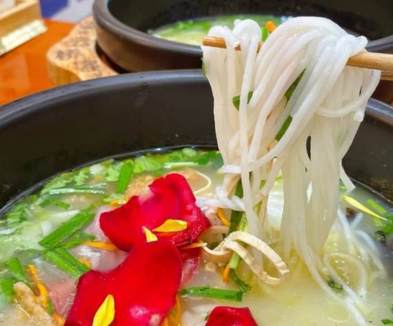 三香缘过桥米线