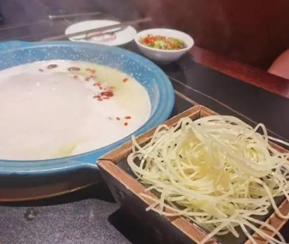 璟小腰鲜货火锅