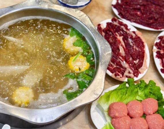 潮锦膳潮汕牛肉火锅
