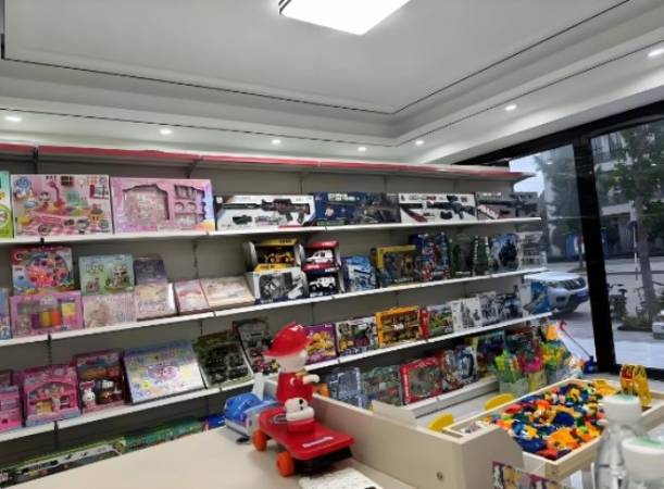 益智玩具体验店
