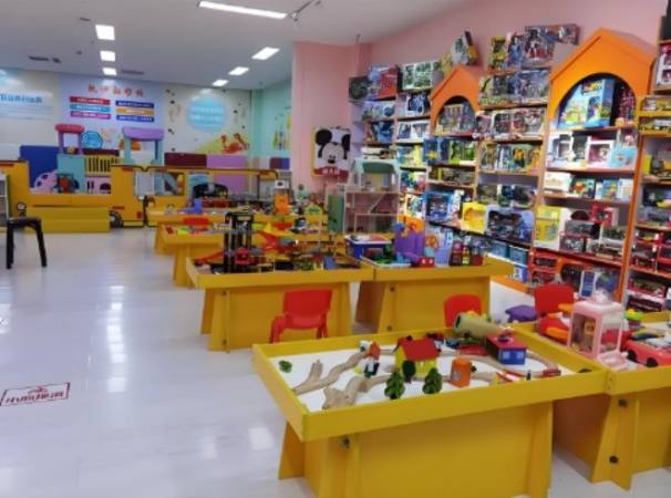 益智玩具体验店