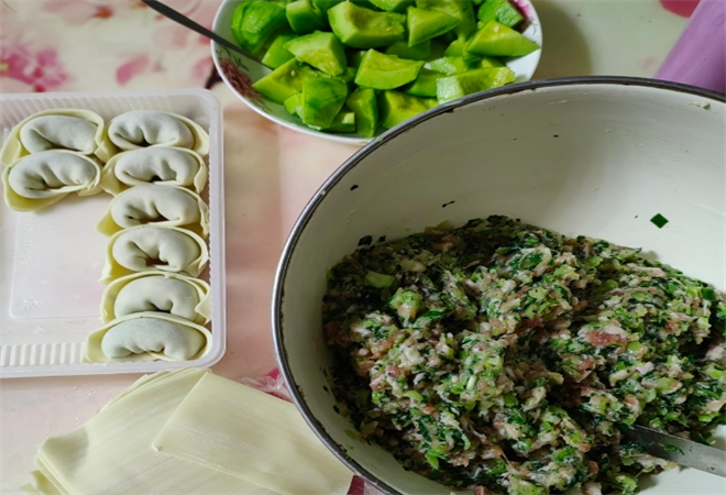 肉菜大餛飩加盟