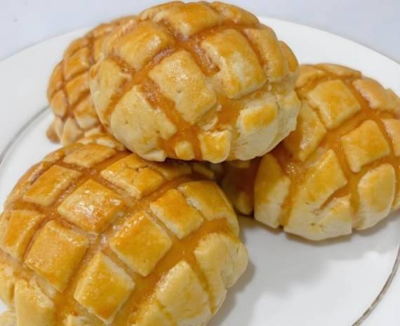 正宗酥皮菠萝包