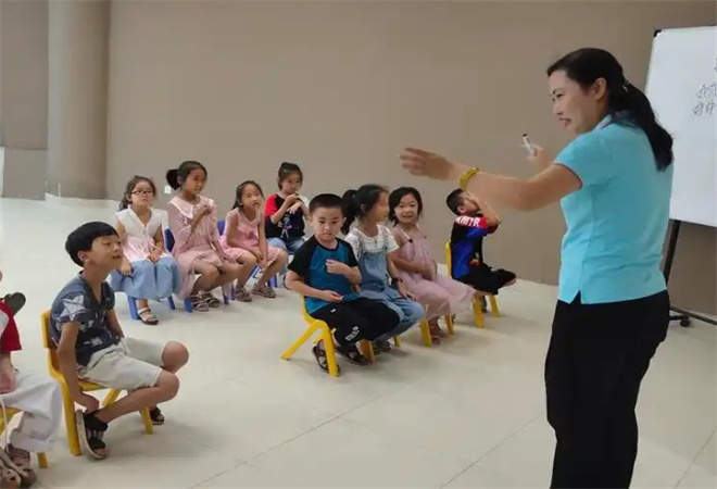 儿童口才培训班加盟 儿童口才培训班加盟