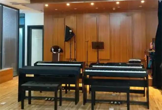 钢琴培训学校