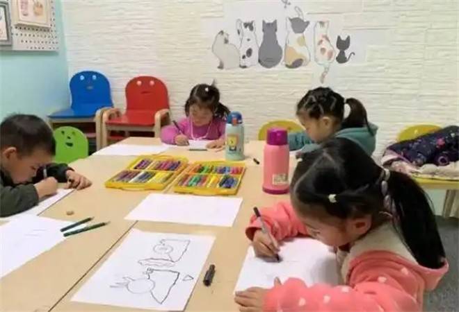 少儿美术教育培训