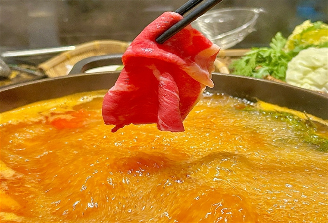野厚咧贵州酸汤牛肉火锅加盟