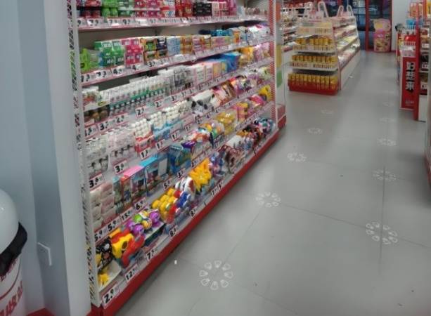 进口食品折扣店