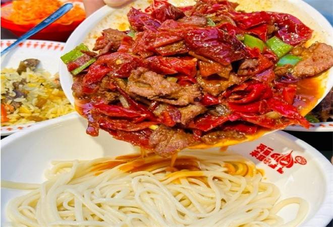 再来一瓣蒜新疆拌面