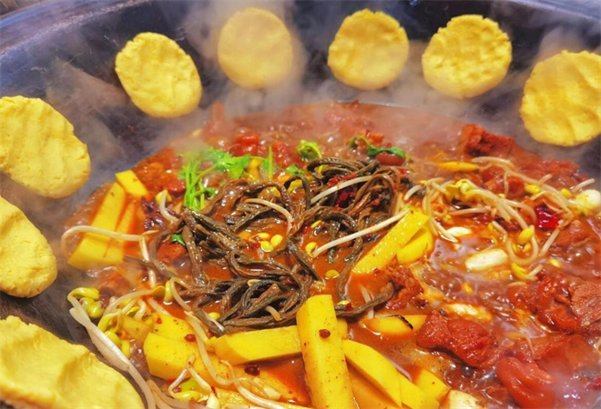 新福地鐵鍋燉加盟